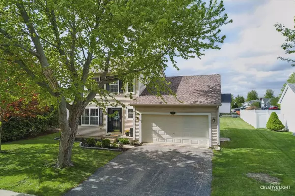 51 W Prairiefield AVE, Cortland, IL 60112