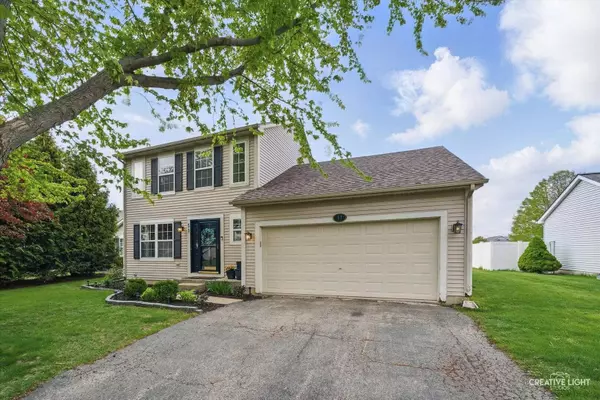 51 W Prairiefield AVE, Cortland, IL 60112