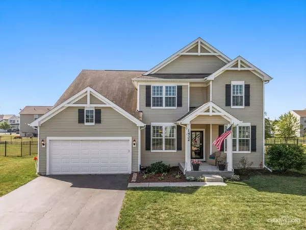 1432 Ruby DR, Yorkville, IL 60560