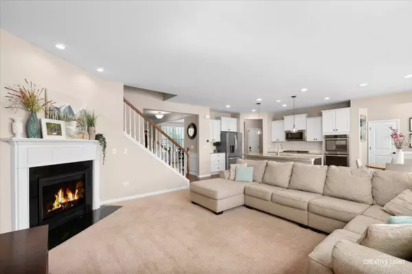 1432 Ruby DR, Yorkville, IL 60560