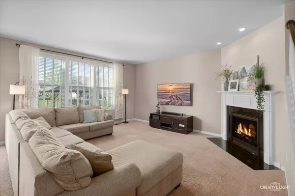 1432 Ruby DR, Yorkville, IL 60560