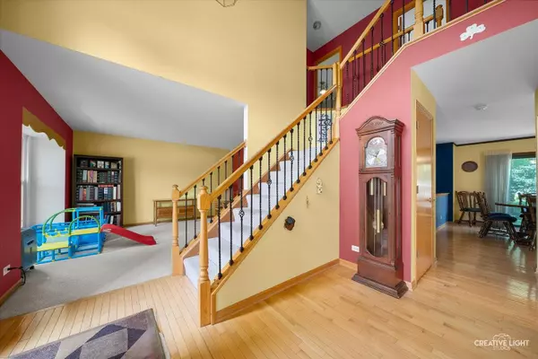 138 Linden CT, Sugar Grove, IL 60554