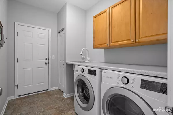 1137 Ottawa CIR, Sugar Grove, IL 60554