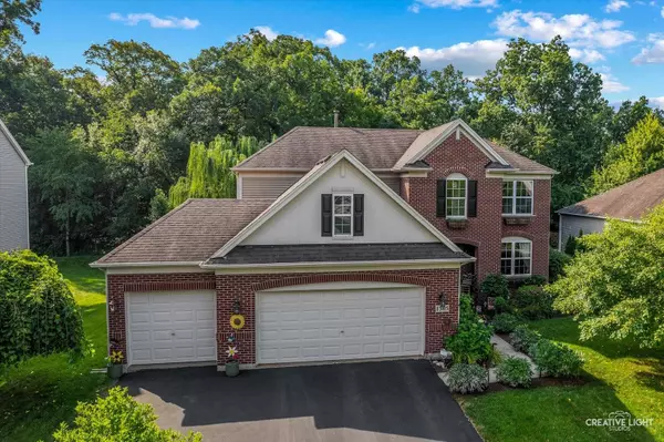 1303 Dorr DR, Sugar Grove, IL 60554