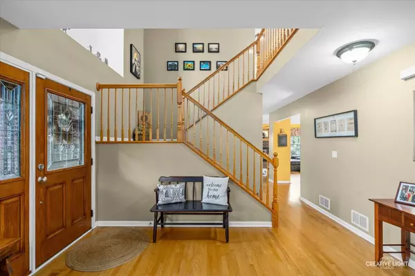 1303 Dorr DR, Sugar Grove, IL 60554