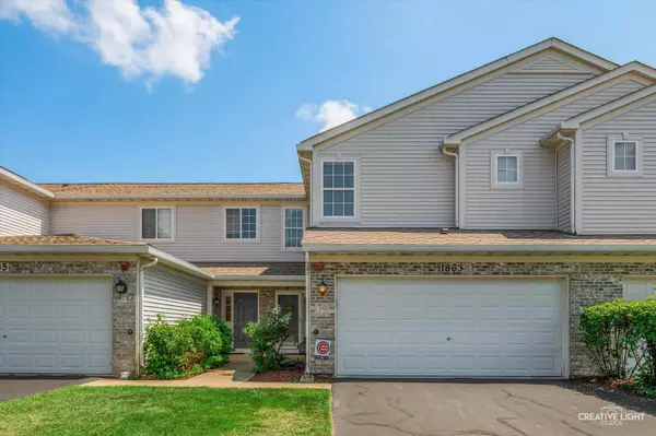 1863 Candlelight CIR #1863, Montgomery, IL 60538