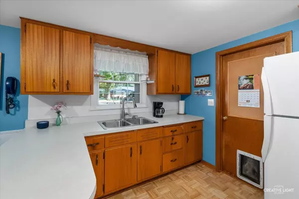 342 Colorado AVE, Aurora, IL 60506