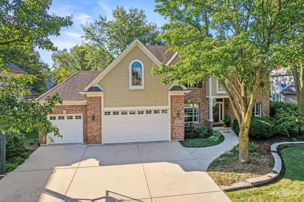 611 Pine ST, Sugar Grove, IL 60554