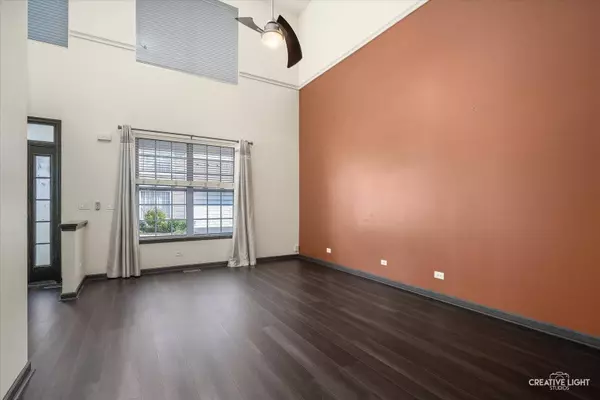 230 St James Pkwy #A, Sugar Grove, IL 60554