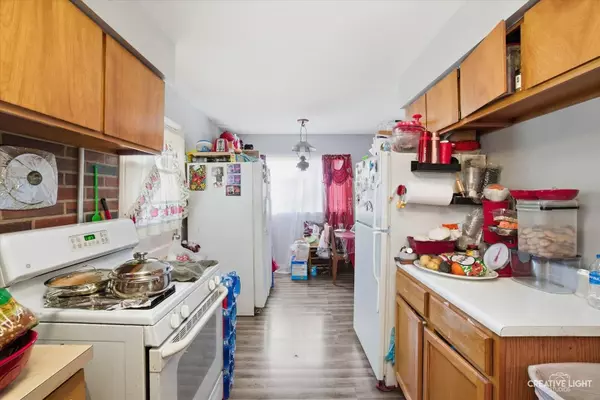 28 Seneca DR, Montgomery, IL 60538