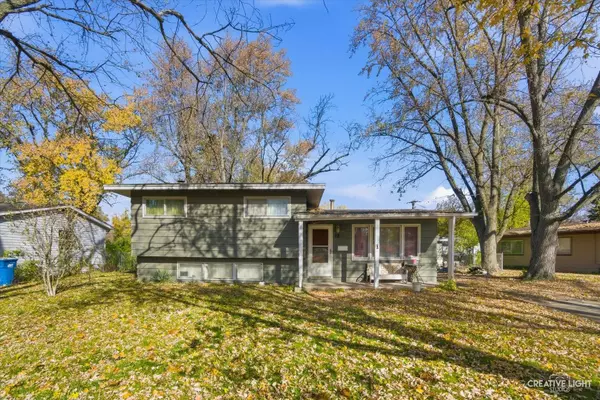 28 Seneca DR, Montgomery, IL 60538