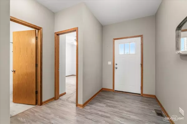 1978 Eagle DR, Morris, IL 60450