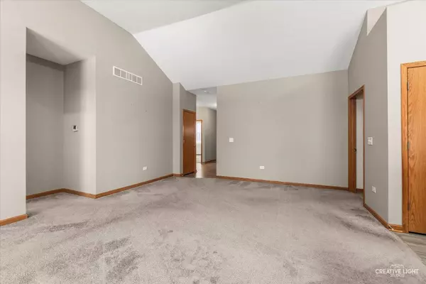 1978 Eagle DR, Morris, IL 60450