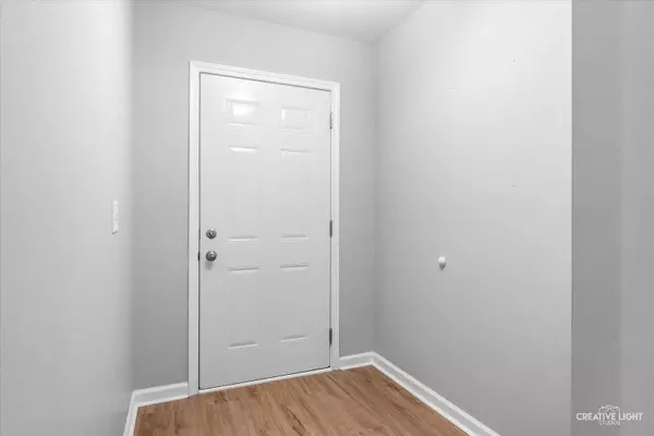 1260 Oak Grove CT, Morris, IL 60450