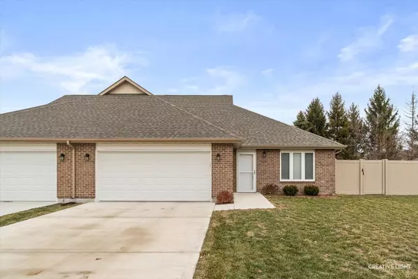 1260 Oak Grove CT, Morris, IL 60450