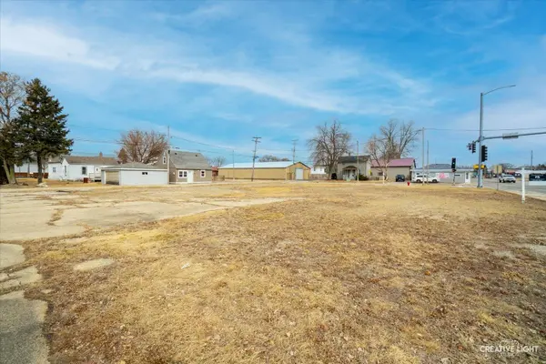 206 W South ST, Plano, IL 60545