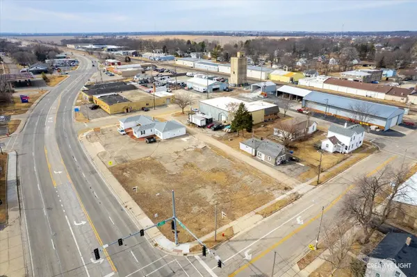 206 W South ST, Plano, IL 60545