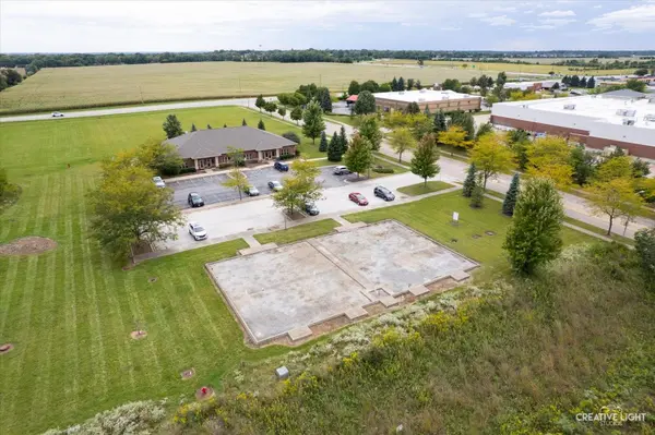 235 Capitol DR