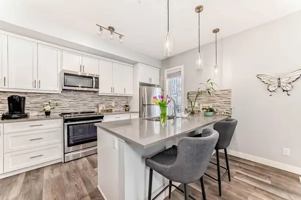 100 Auburn Meadows MNR SE #110, Calgary, AB T3M 3H2