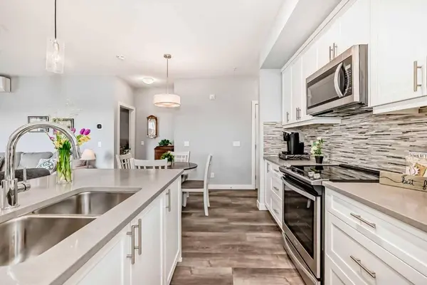 100 Auburn Meadows MNR SE #110, Calgary, AB T3M 3H2