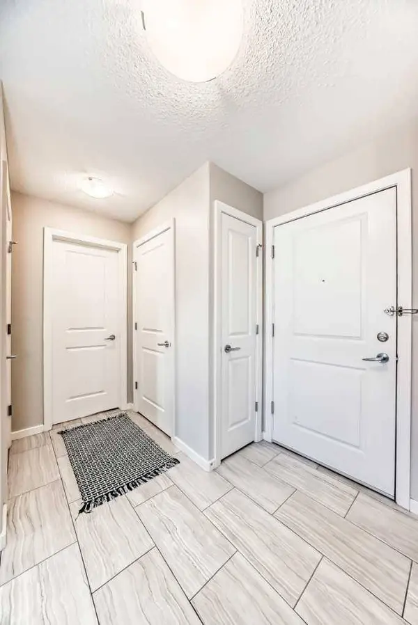 402 Kincora Glen RD NW #2311, Calgary, AB T3R 0V2