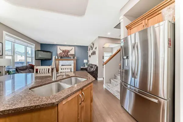 91 Cranwell Common SE, Calgary, AB T3M 0J5