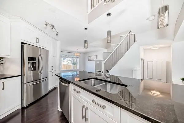 182 Auburn Crest GN SE, Calgary, AB T3M 1P7