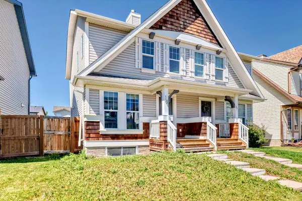 19 Elgin Meadows GDNS SE, Calgary, AB T2Z 0M1