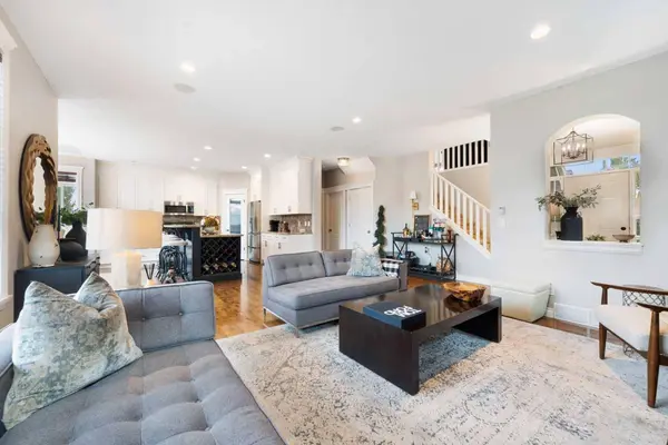 20 Auburn Sound TER SE, Calgary, AB T3M 1L6