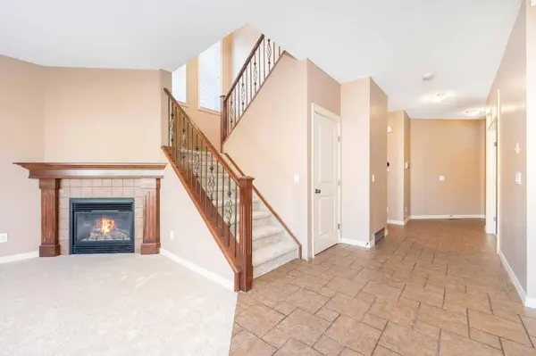 31 Autumn PL SE, Calgary, AB T3M 0H1