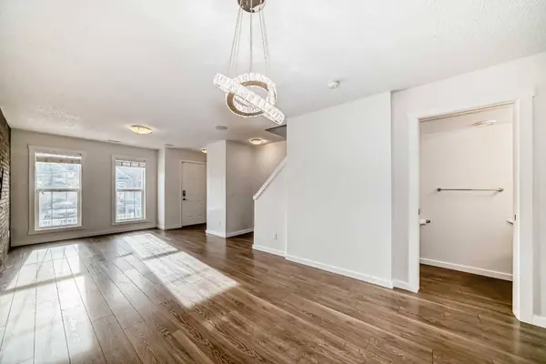 1219 Auburn Bay CIR SE, Calgary, AB T3M 2A4