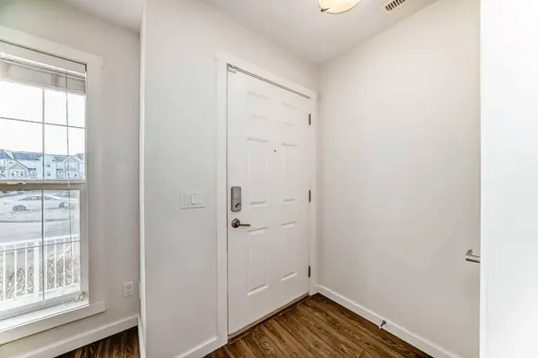 1219 Auburn Bay CIR SE, Calgary, AB T3M 2A4