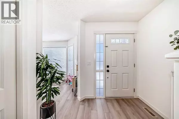 14 Autumn Crescent SE, Calgary, AB T3M0H6