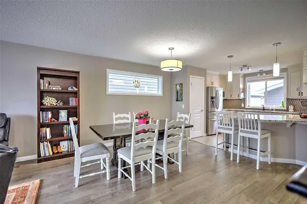 388 Auburn Crest WAY SE, Calgary, AB T3M 1P9