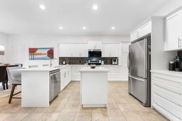 46 Autumn CIR SE, Calgary, AB T3M 0J6