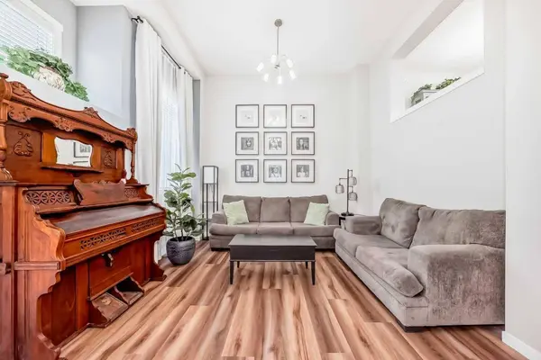 307 Auburn Bay CIR SE, 0046, AB T3M 1S6