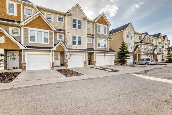 307 Auburn Bay CIR SE, Calgary, AB T3M 1S6