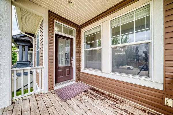 114 Auburn Bay CRES SE, Calgary, AB T3M 0E3