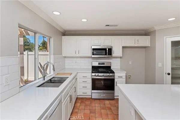3348 Redport DR, Corona, CA 92881