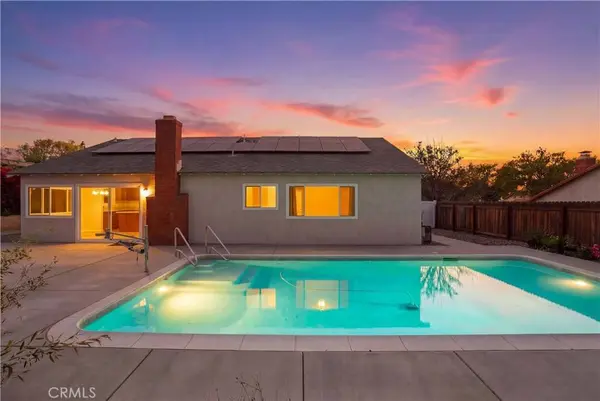 2097 Santa Barbara, Corona, CA 92882