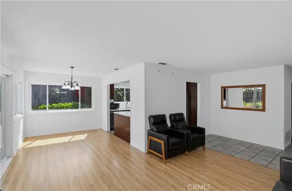 2097 Santa Barbara, Corona, CA 92882