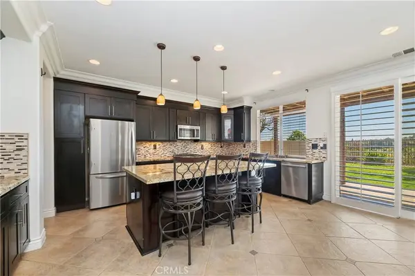 3939 Holly Springs, Corona, CA 92881
