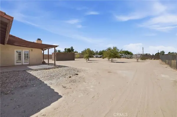 15622 Burwood, Victorville, CA 92394
