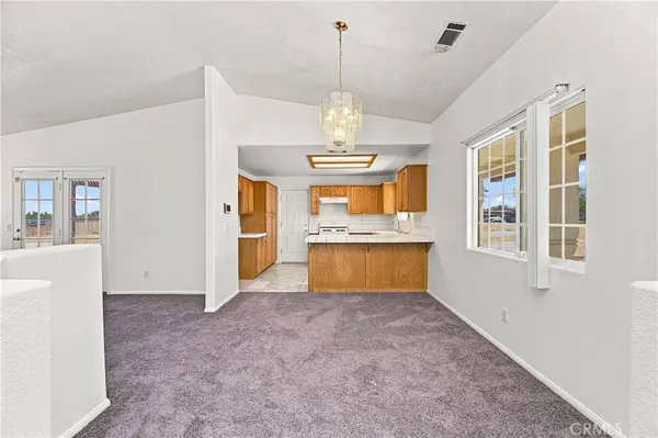 15622 Burwood, Victorville, CA 92394