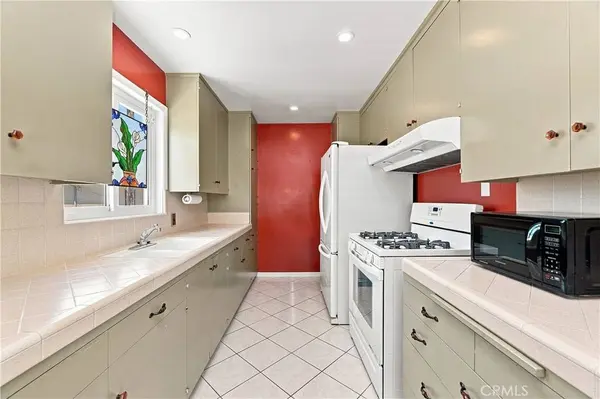 235 Mira Mar #7, Long Beach, CA 90803