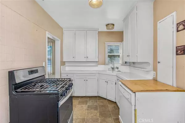 4723 Arlington AVE, Riverside, CA 92504