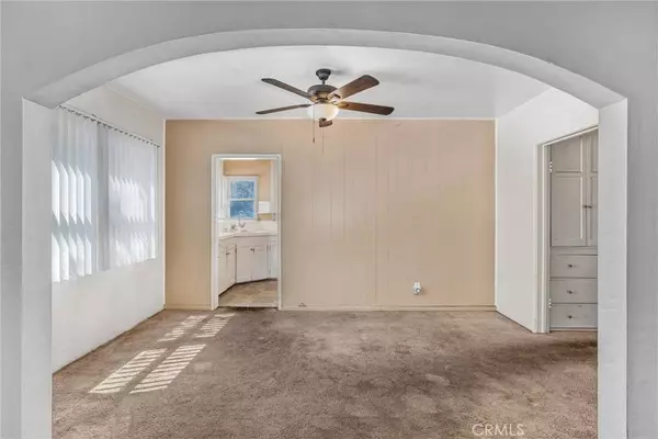 4723 Arlington AVE, Riverside, CA 92504