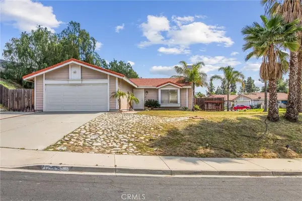 11742 Black Hawk LN, Moreno Valley, CA 92557