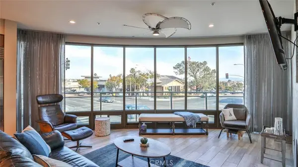 3025 Byron ST #201, Point Loma, CA 92106