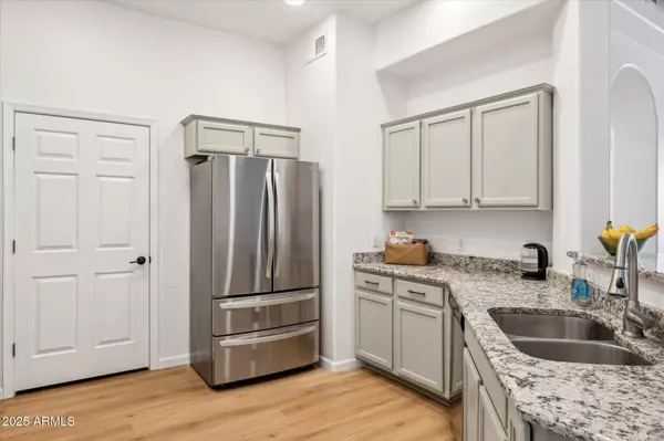 14575 W MOUNTAIN VIEW Boulevard #11308, Surprise, AZ 85374